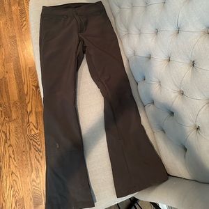 Black North face ski pants